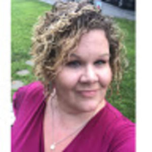 Meet your Posher, Stefanie